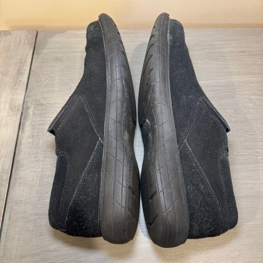 Merrell World Vue Moc Men's Size 9.5 Black‎ Suede Slip-on Sneaker Loafer J94037